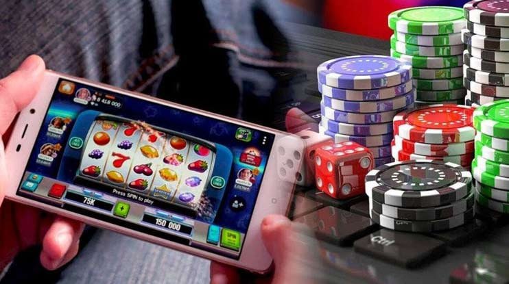 Sic Bo table with dice and betting layout at topqq studio